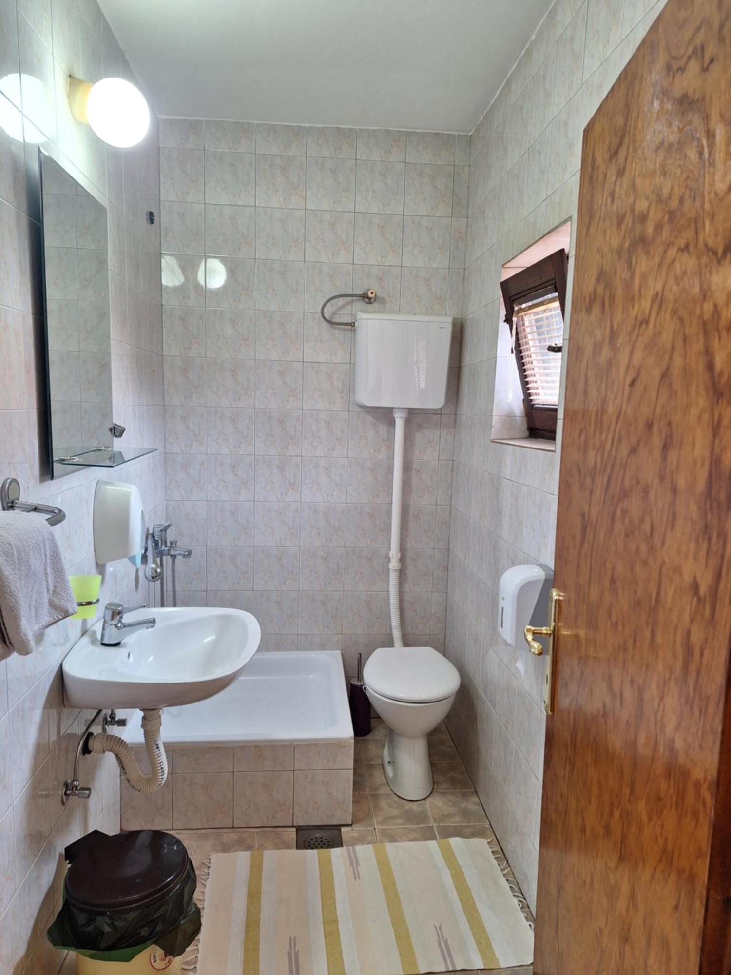 Apartmani Nika ซลาตีบอร์ ภายนอก รูปภาพ